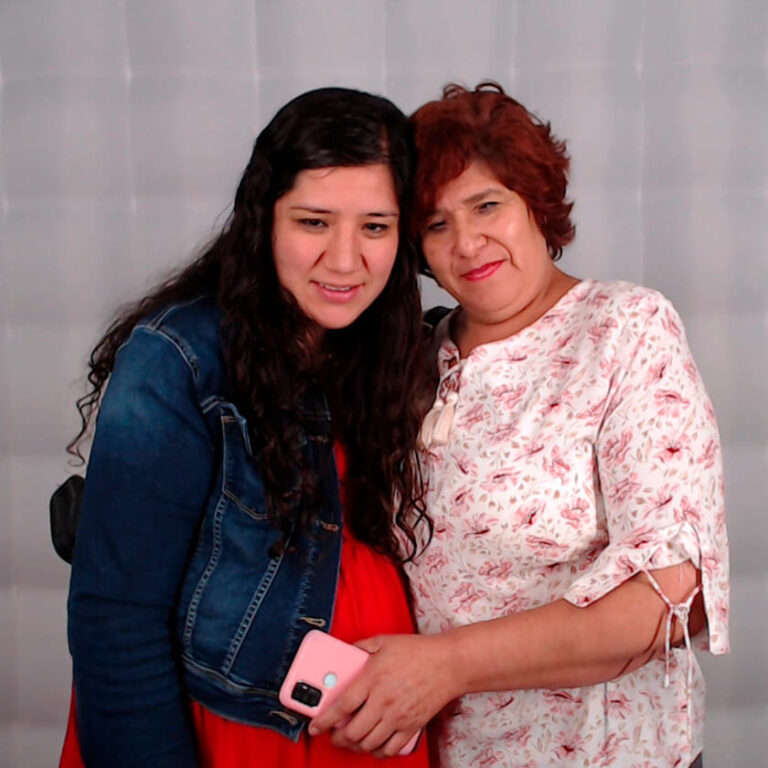 Imagen de cliente feliz